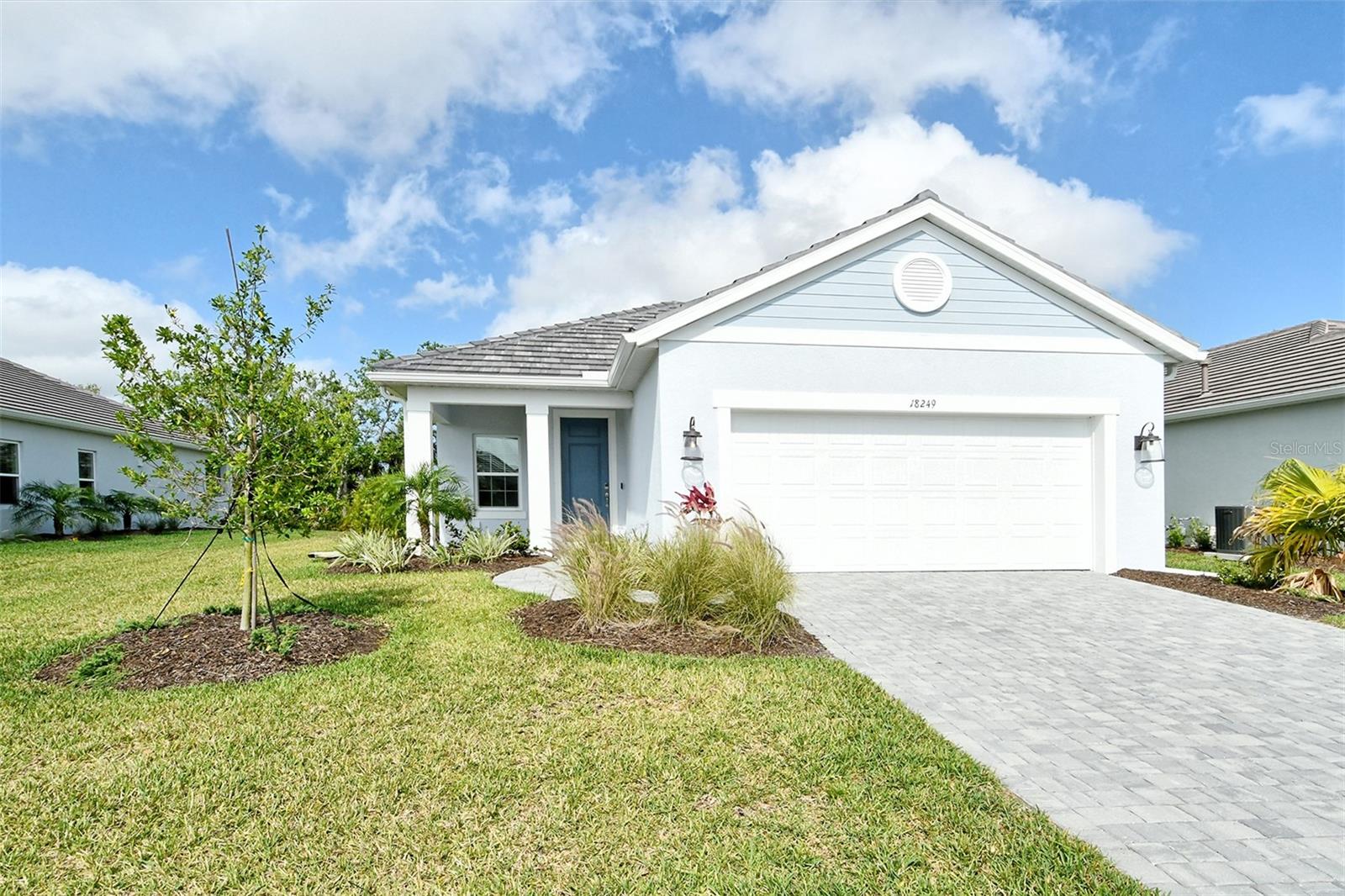 18249 Vizcaya Ct, Venice, FL 34293