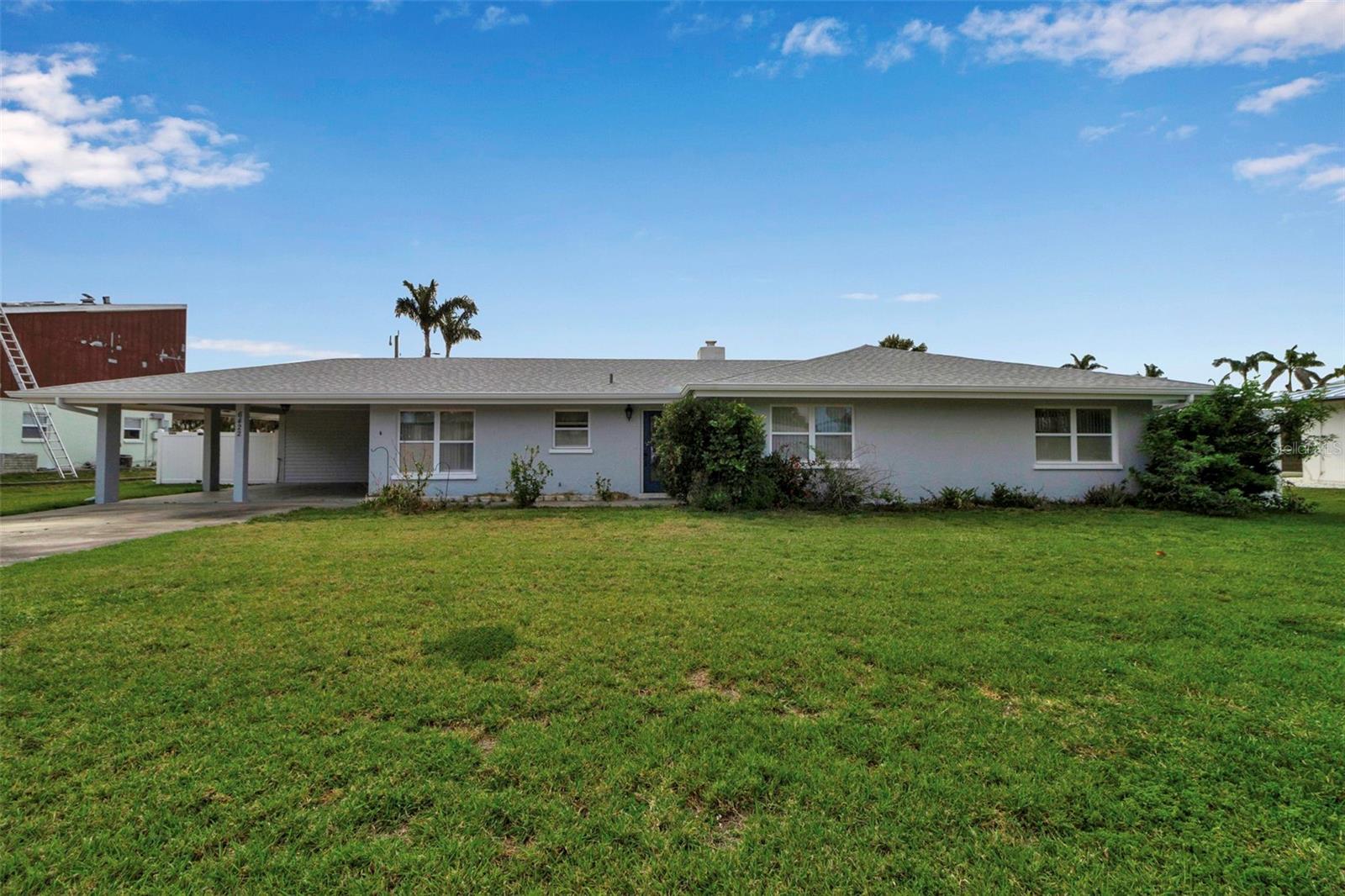6422 Beechwood Ave, Sarasota, FL 34231