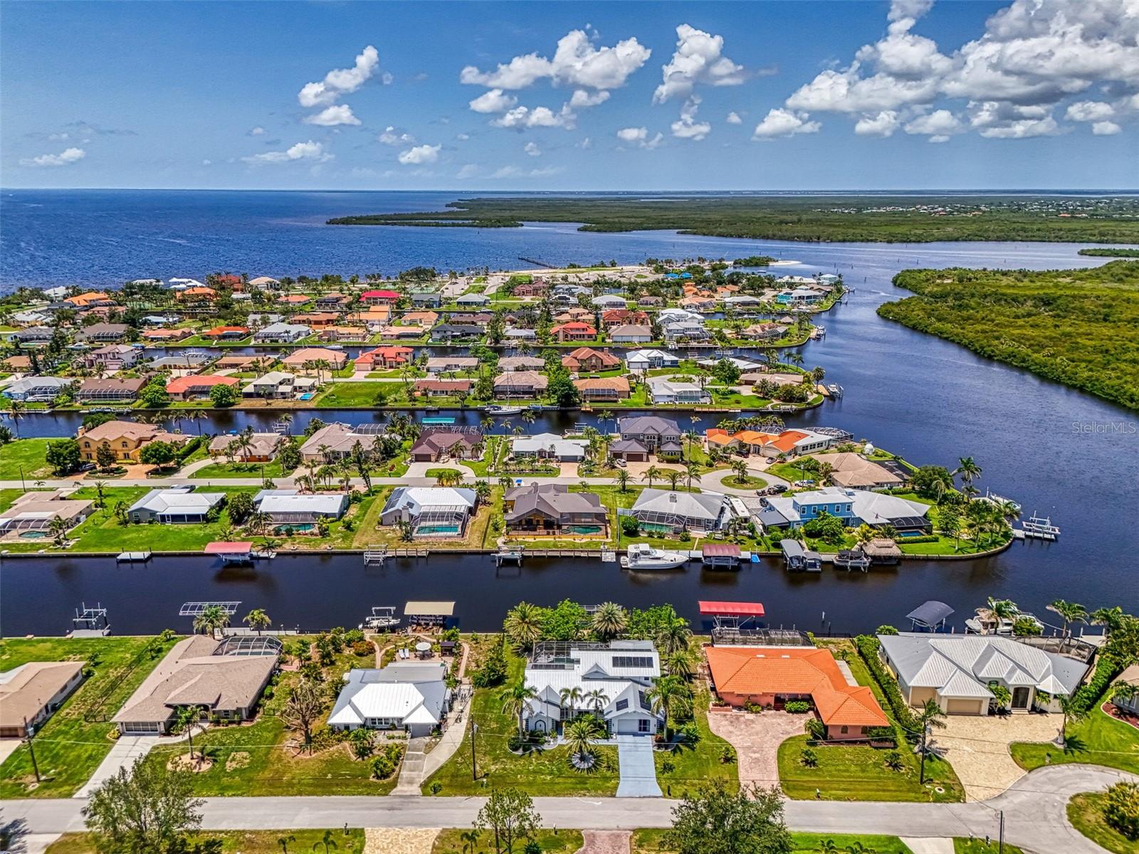127 Colonial St Sw, Port Charlotte, FL 33952