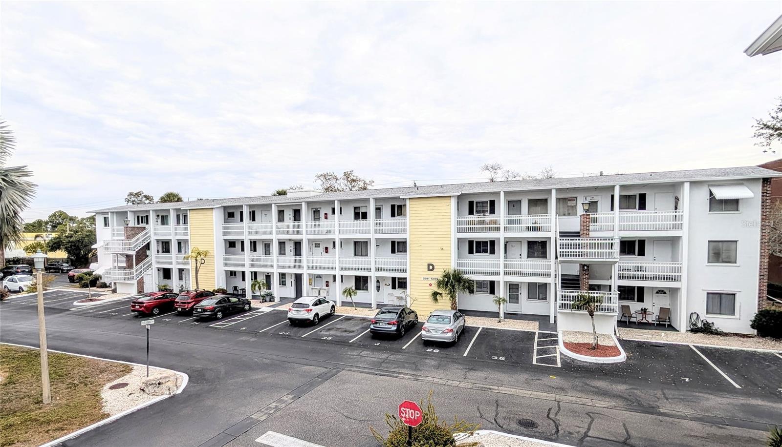 5951 Todd St #D37, Bradenton, FL 34207