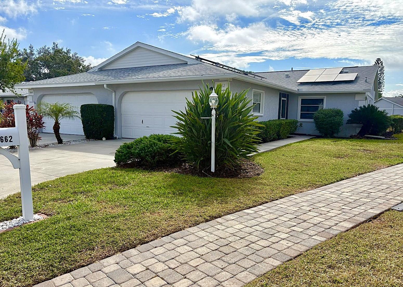 3662 Bonaventure Ct, Sarasota, FL 34243