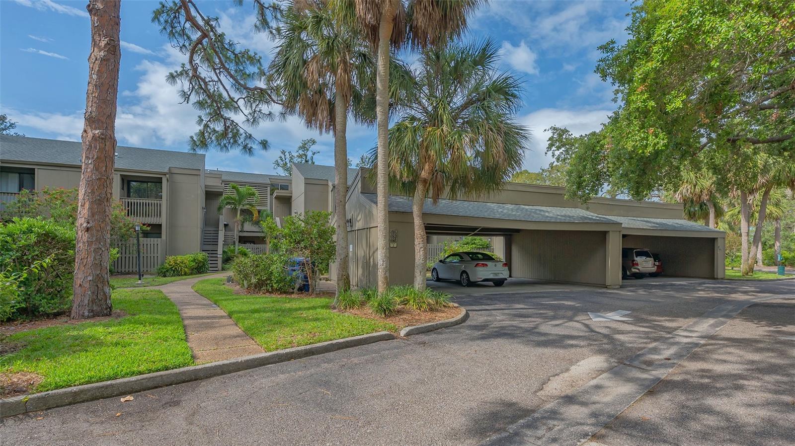 107 Woodland Pl #107, Osprey, FL 34229