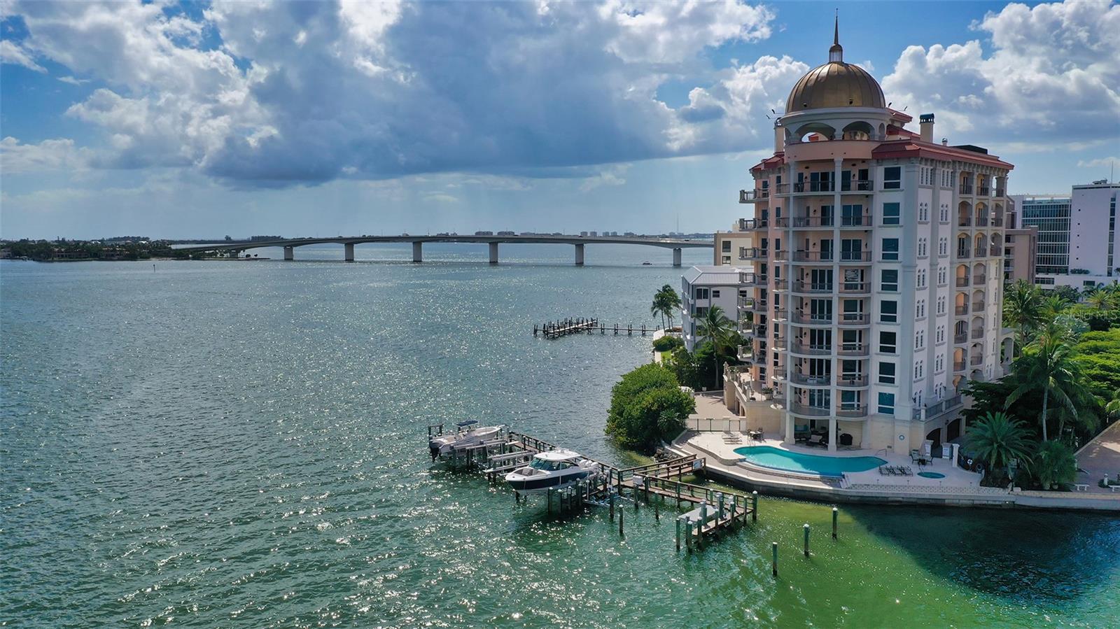 420 Golden Gate Pt #200a, Sarasota, FL 34236