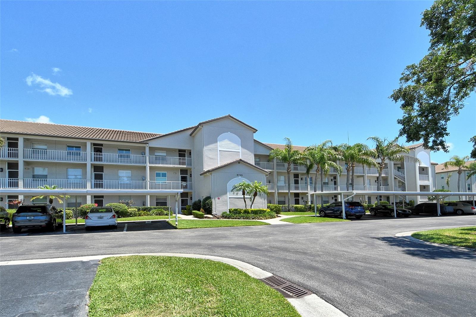 8735 Olde Hickory Ave #8205, Sarasota, FL 34238