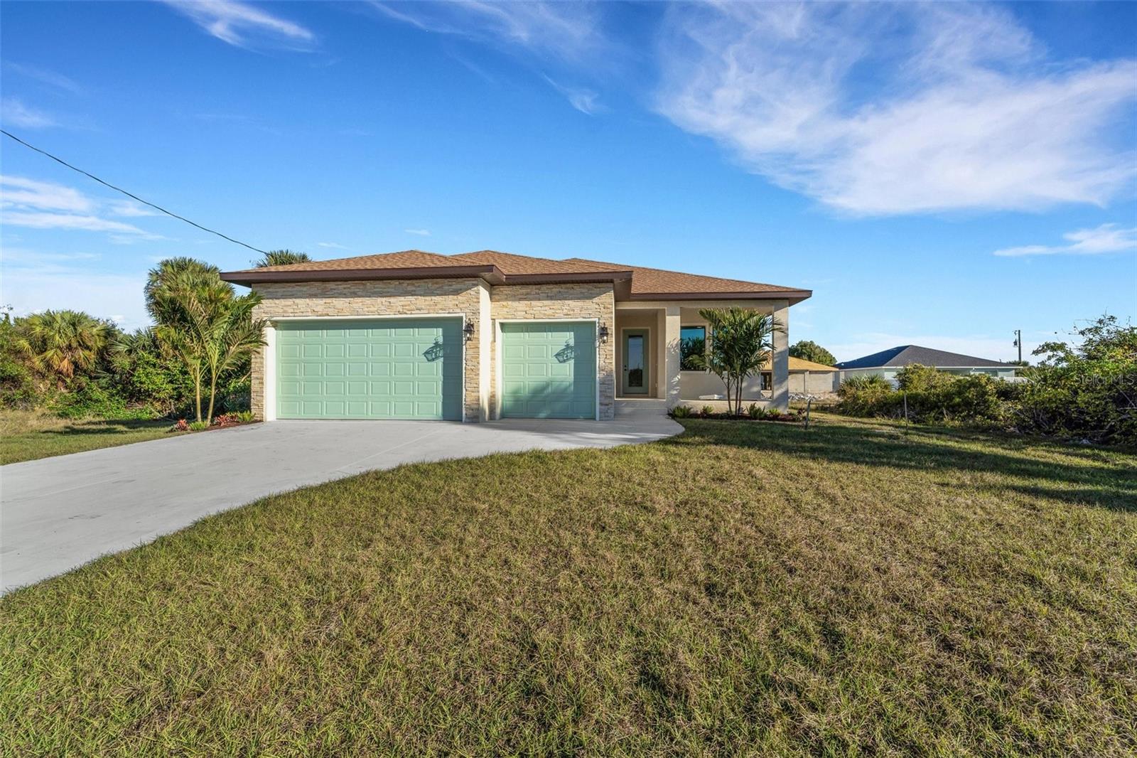 144 Spring Dr, Rotonda West, FL 33947