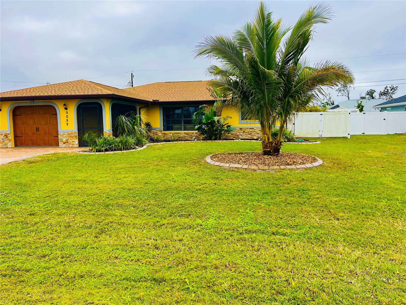 9089 Berendo Ave, Englewood, FL 34224