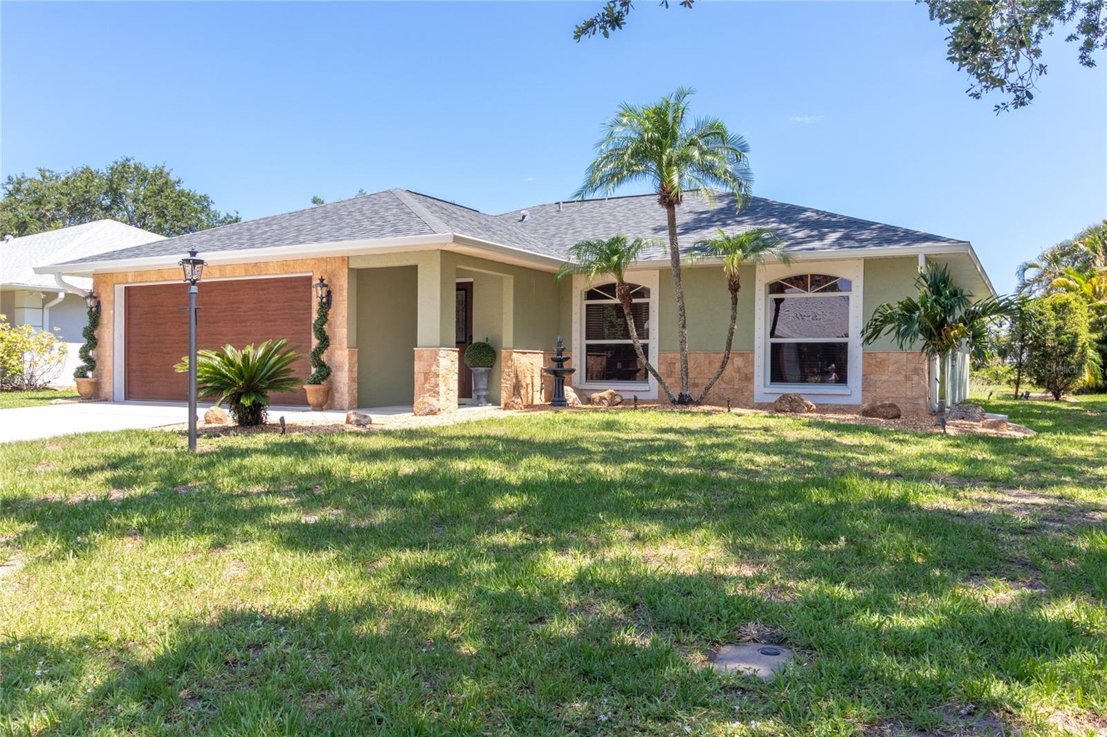 4758 Breezy Pines Blvd, Sarasota, FL 34232