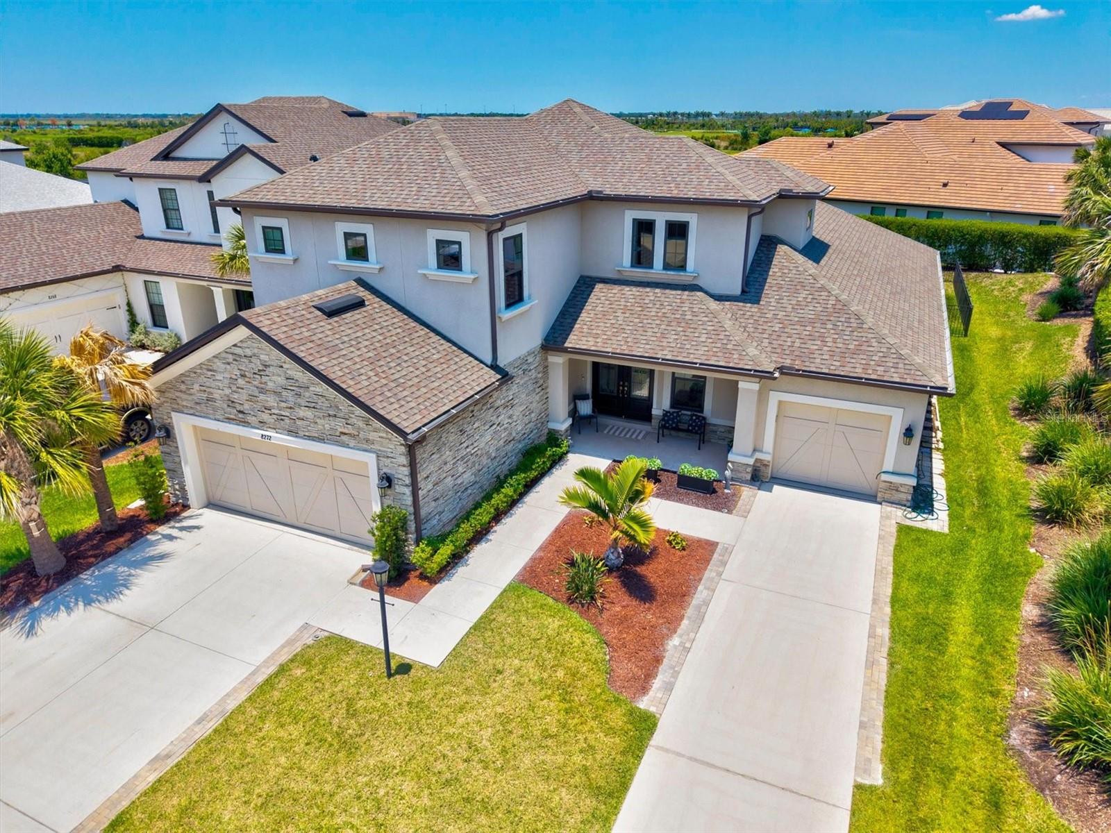 8272 Summer Night Rd, Sarasota, FL 34241
