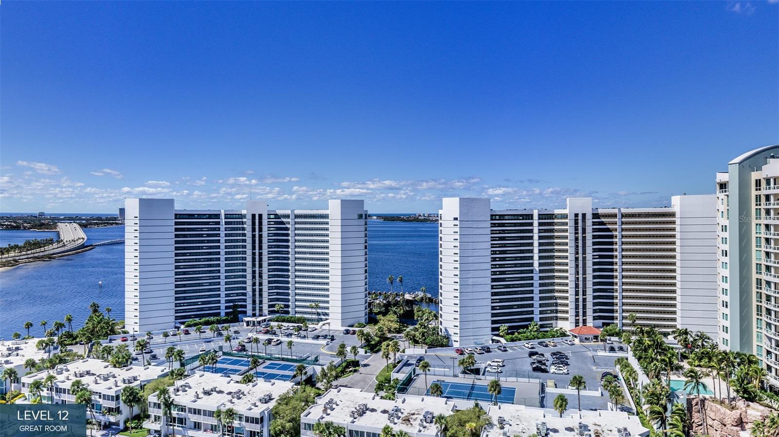 555 Quay Cmn #401, Sarasota, FL 34236