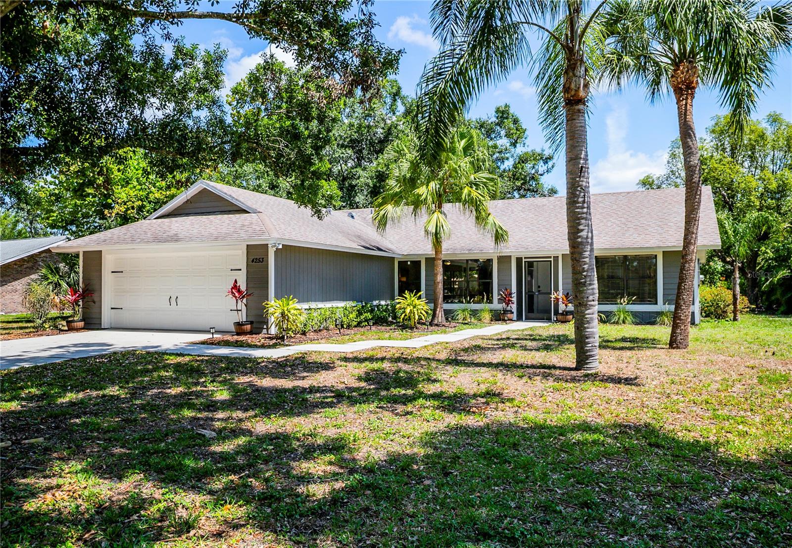 4253 Prairie View Dr, Sarasota, FL 34232