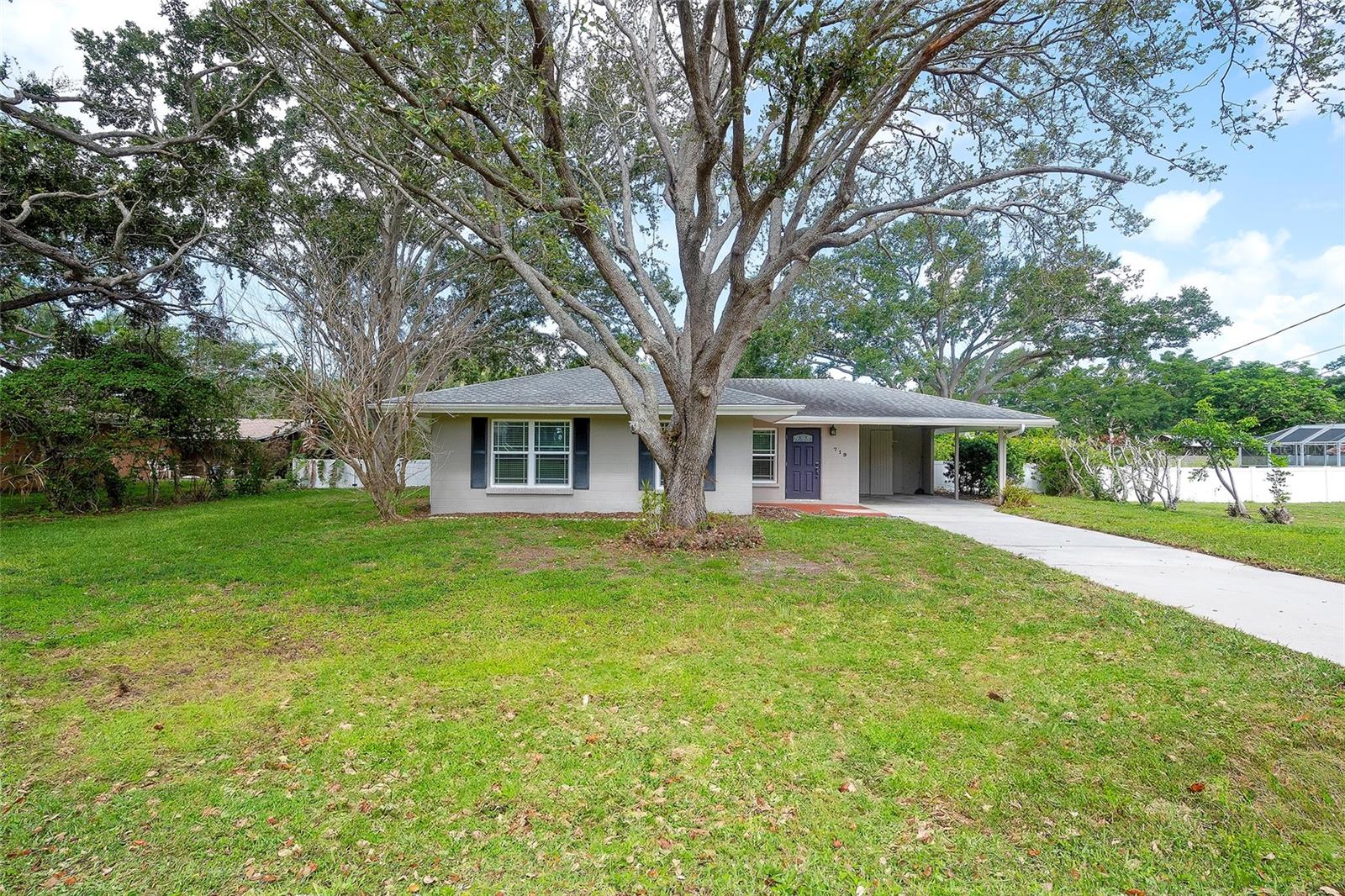 719 32nd Ave W, Palmetto, FL 34221