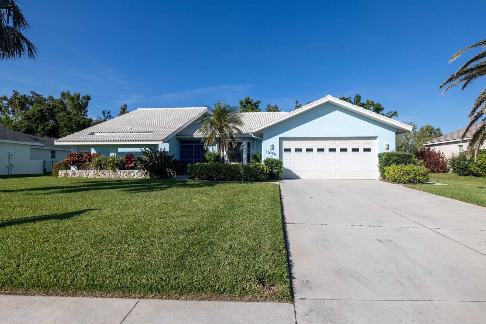 1279 Vermeer Dr, Nokomis, FL 34275