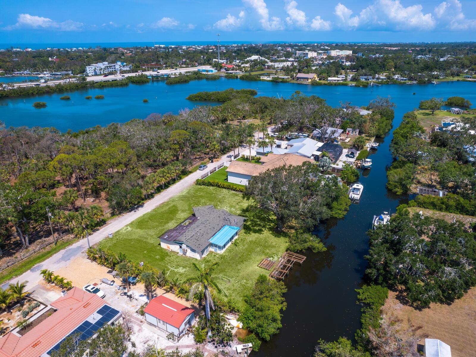 606 Bittner Blvd, Nokomis, FL 34275