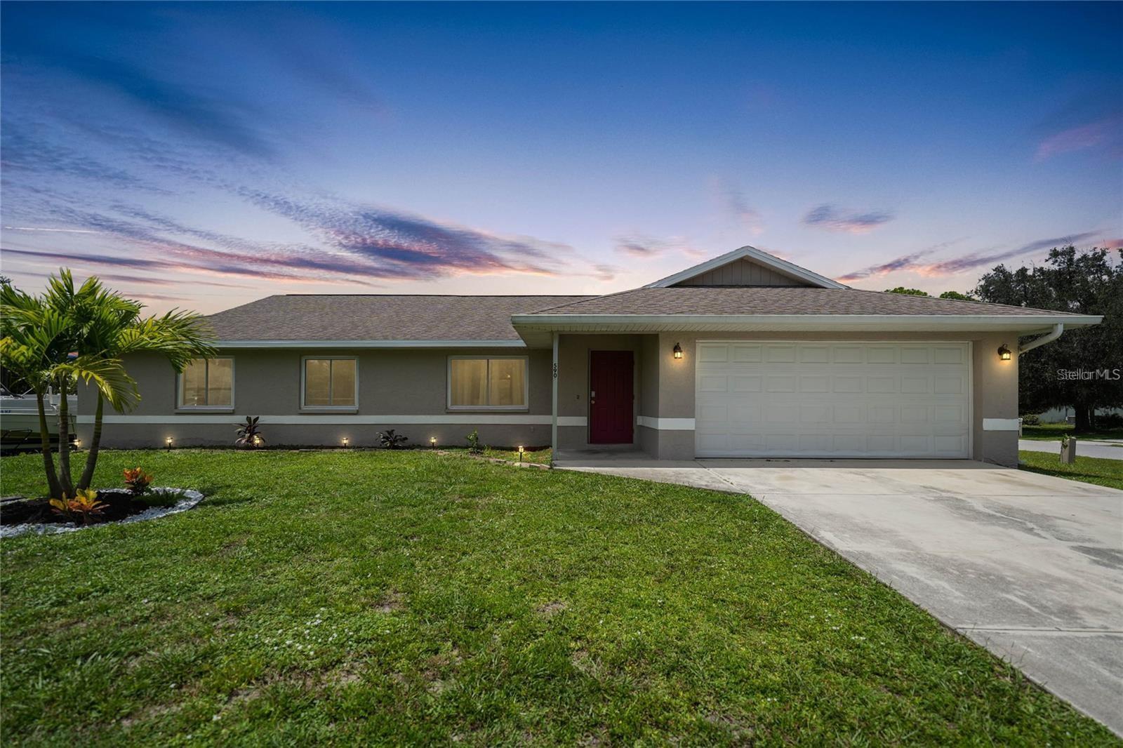 590 Ridgewood St Nw, Port Charlotte, FL 33952