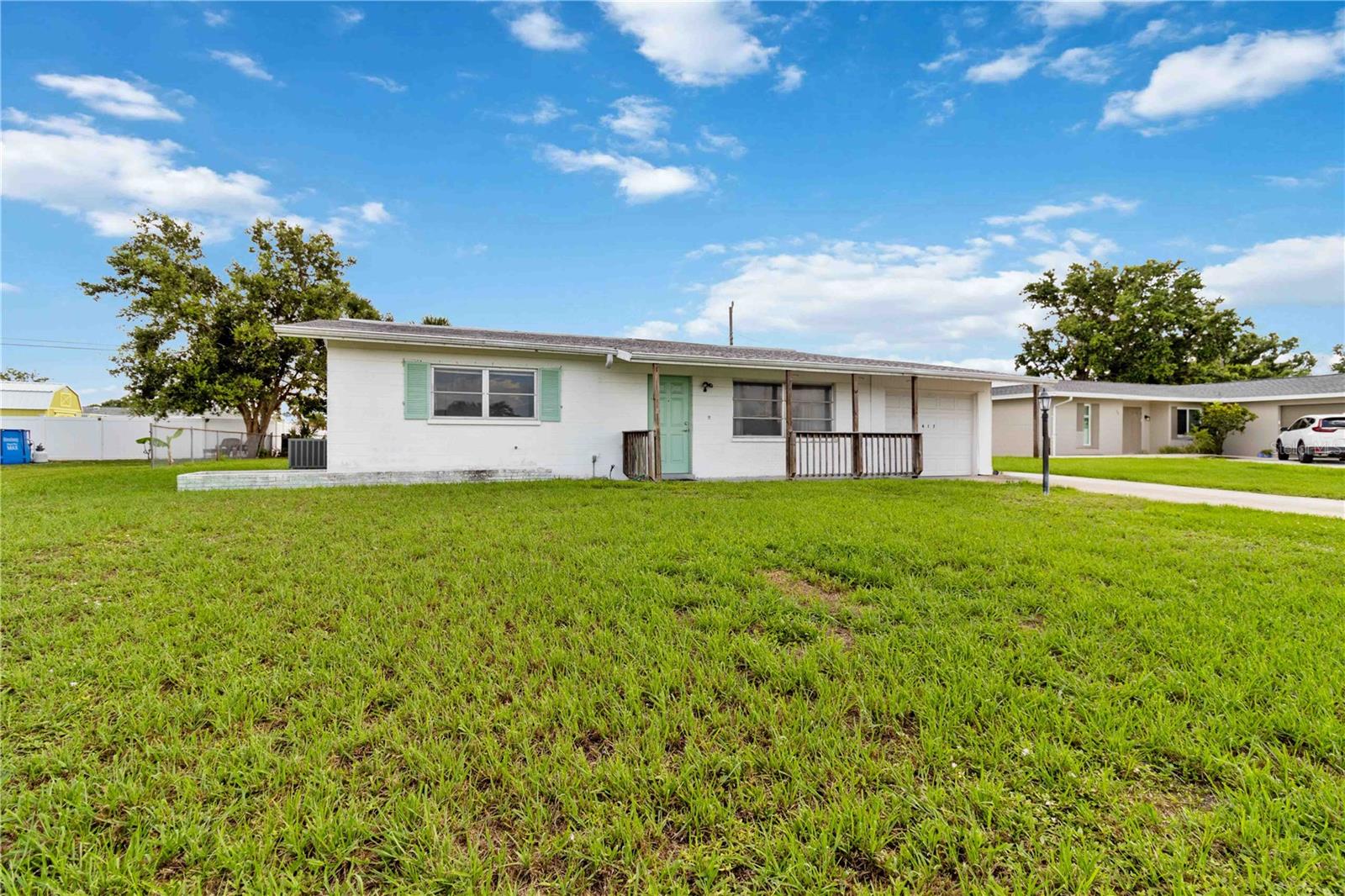 417 Glen Oak Rd, Venice, FL 34293