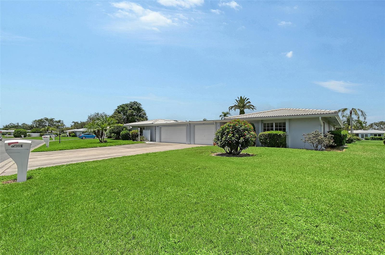 3641 Somerville Dr #1506, Sarasota, FL 34232