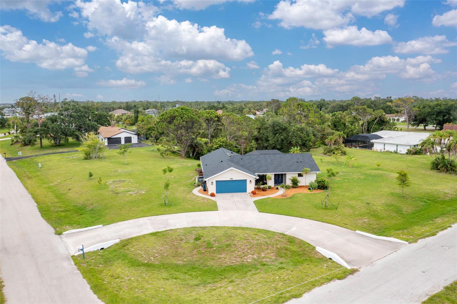 1071 Owl Dr, Englewood, FL 34223