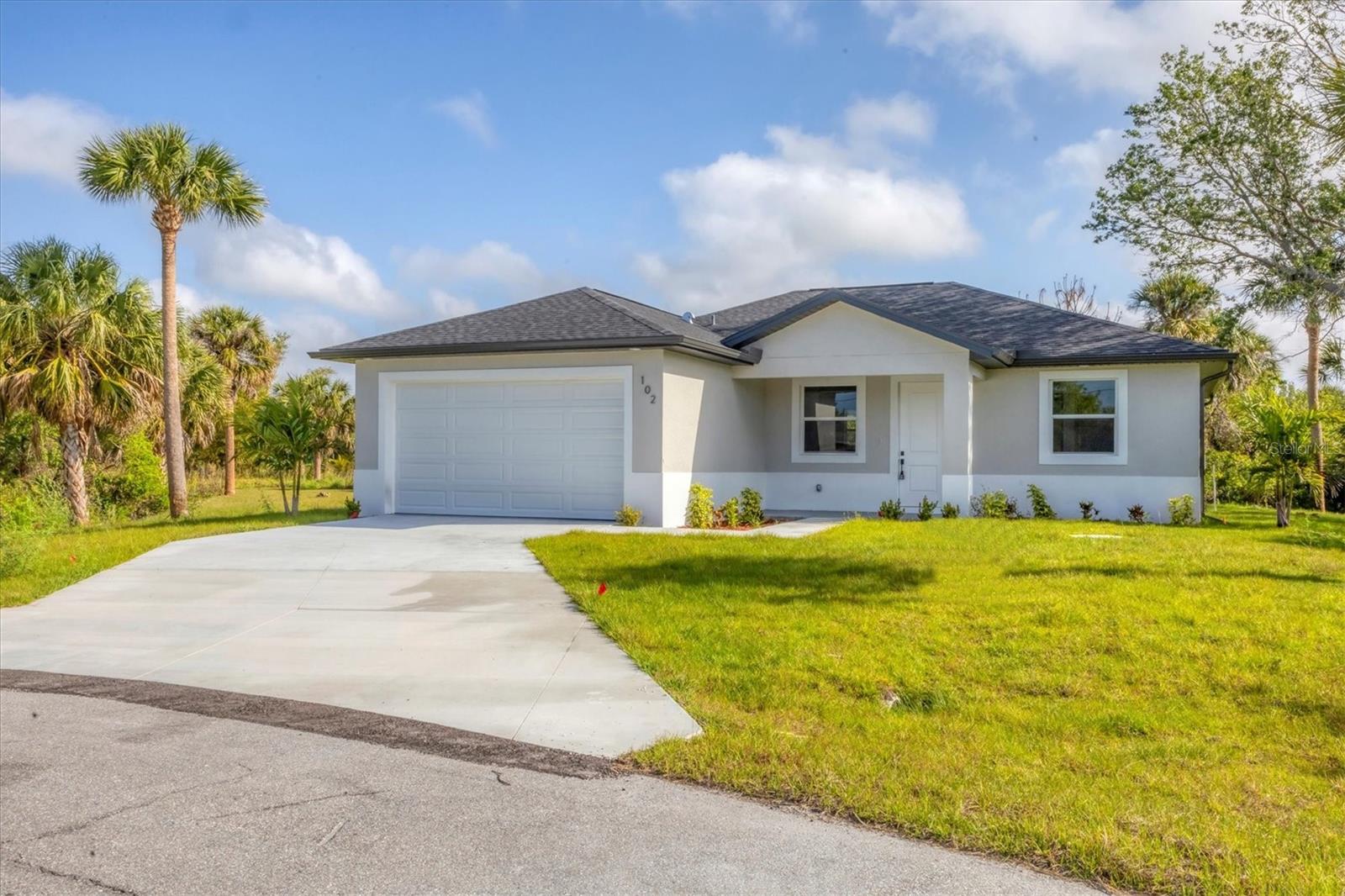 405 Sunset Rd N, Rotonda West, FL 33947