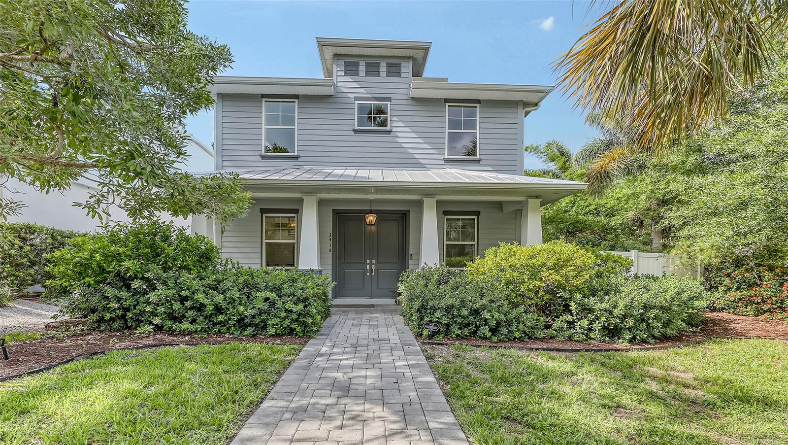 2410 Prospect St, Sarasota, FL 34239