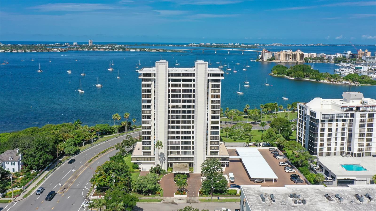 770 S Palm Ave #Ph2, Sarasota, FL 34236
