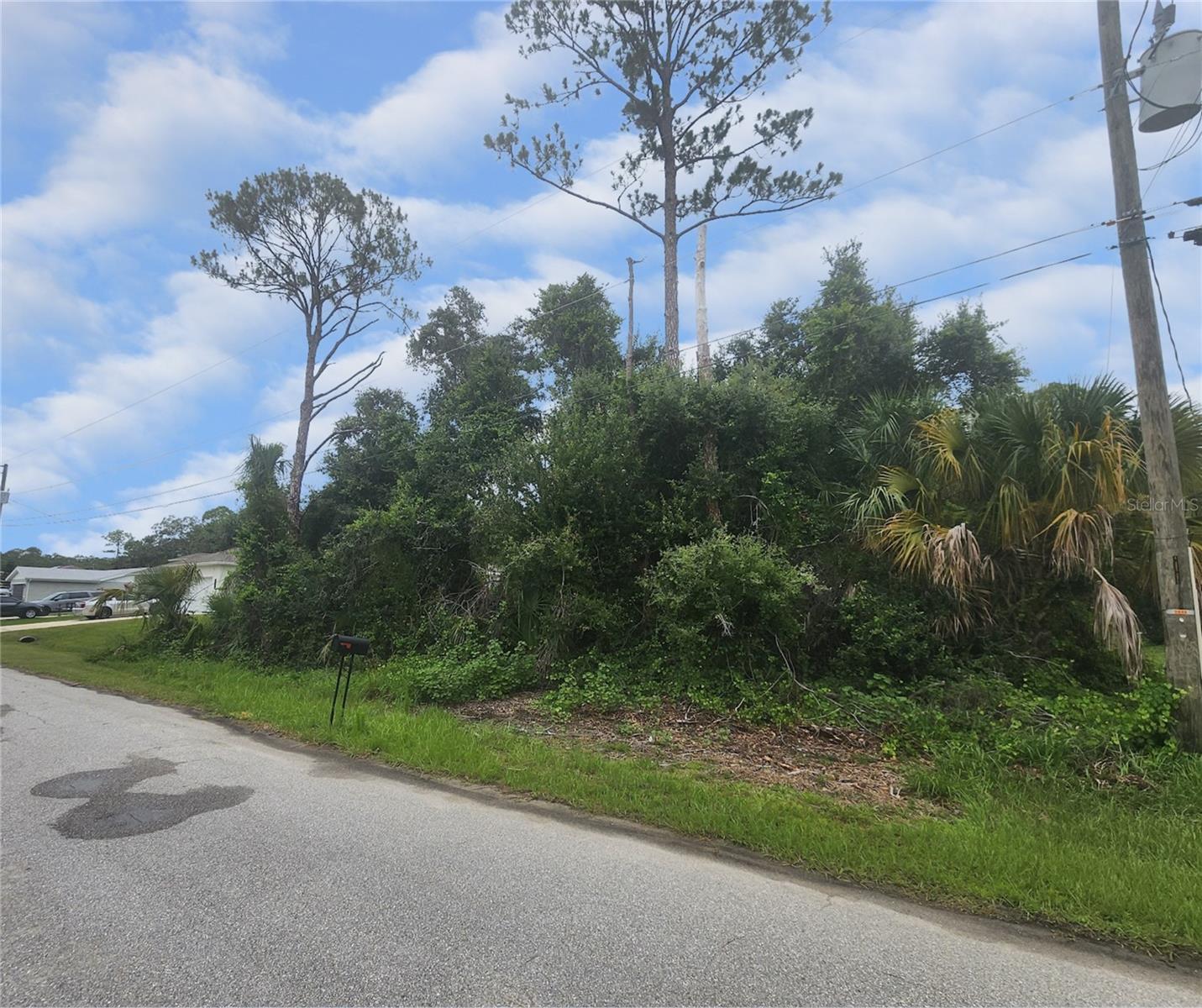 Tarabilla Ave, North Port, FL 34291