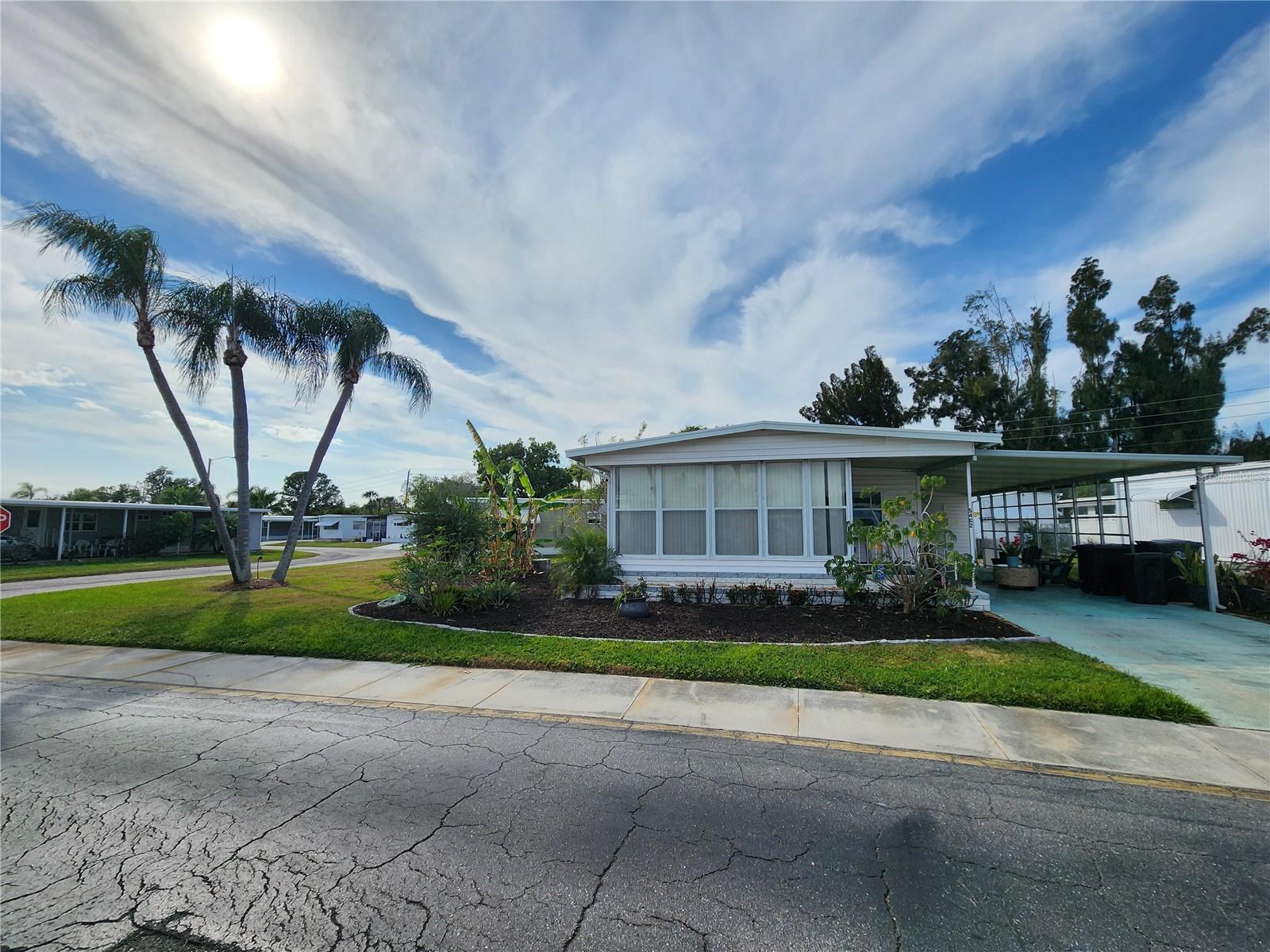 5402 Chateau Ln, Bradenton, FL 34207
