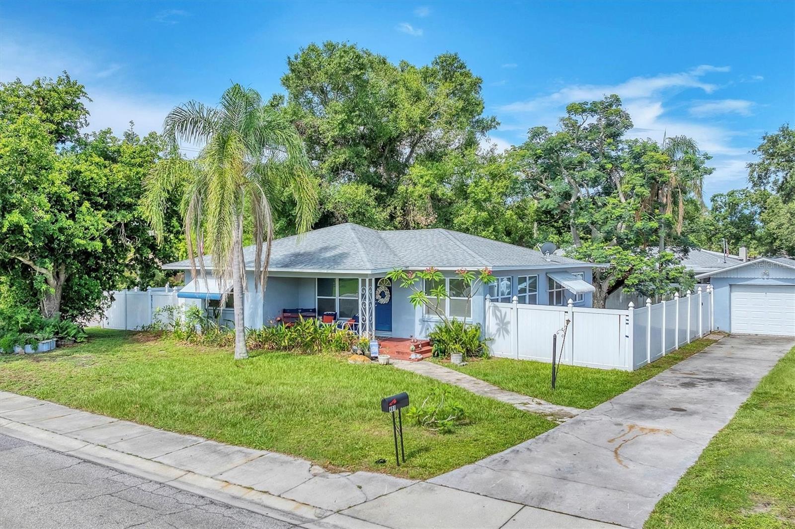 401 N Jefferson Ave, Sarasota, FL 34237