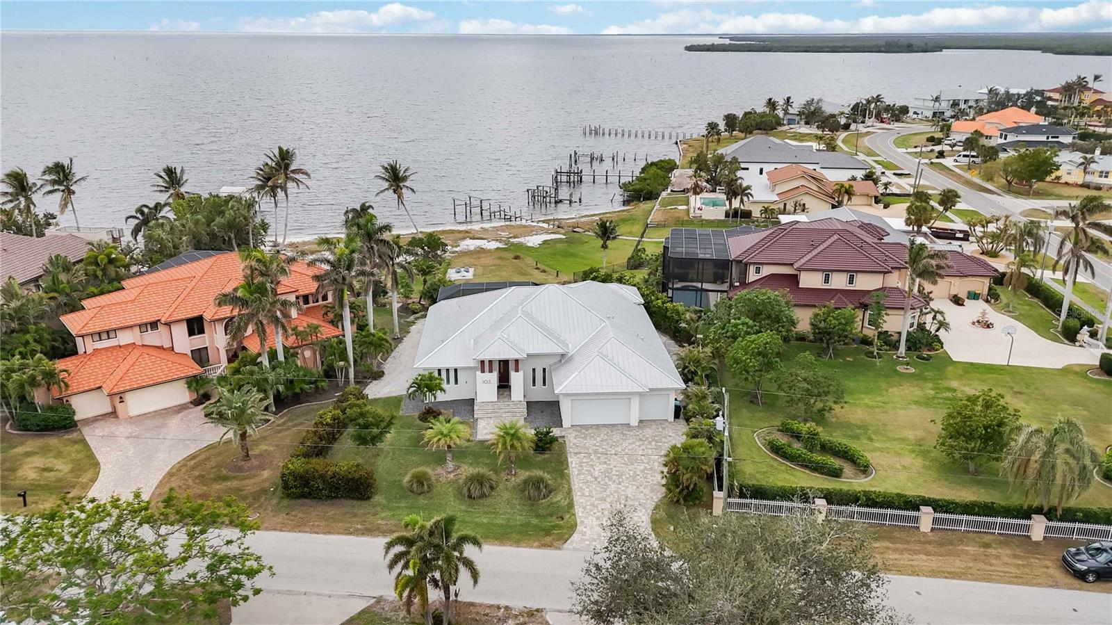 103 Graham St Se, Port Charlotte, FL 33952