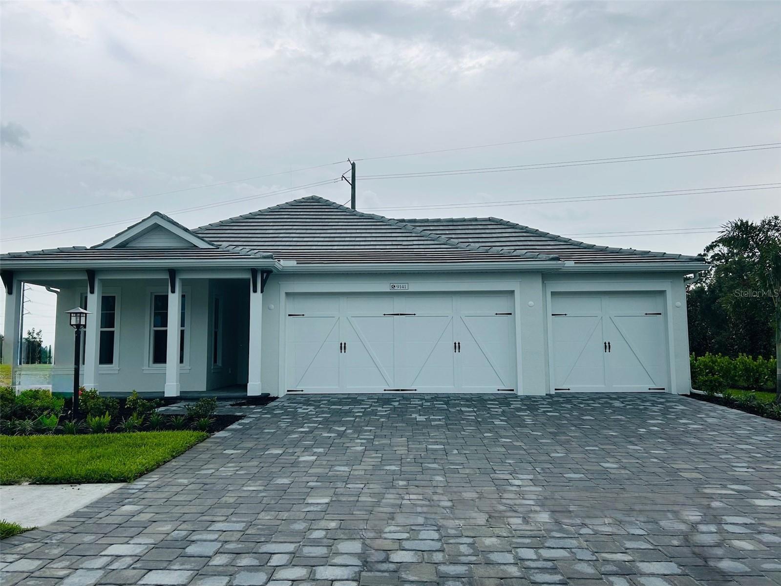 9141 Florida Rock Trl, Sarasota, FL 34240