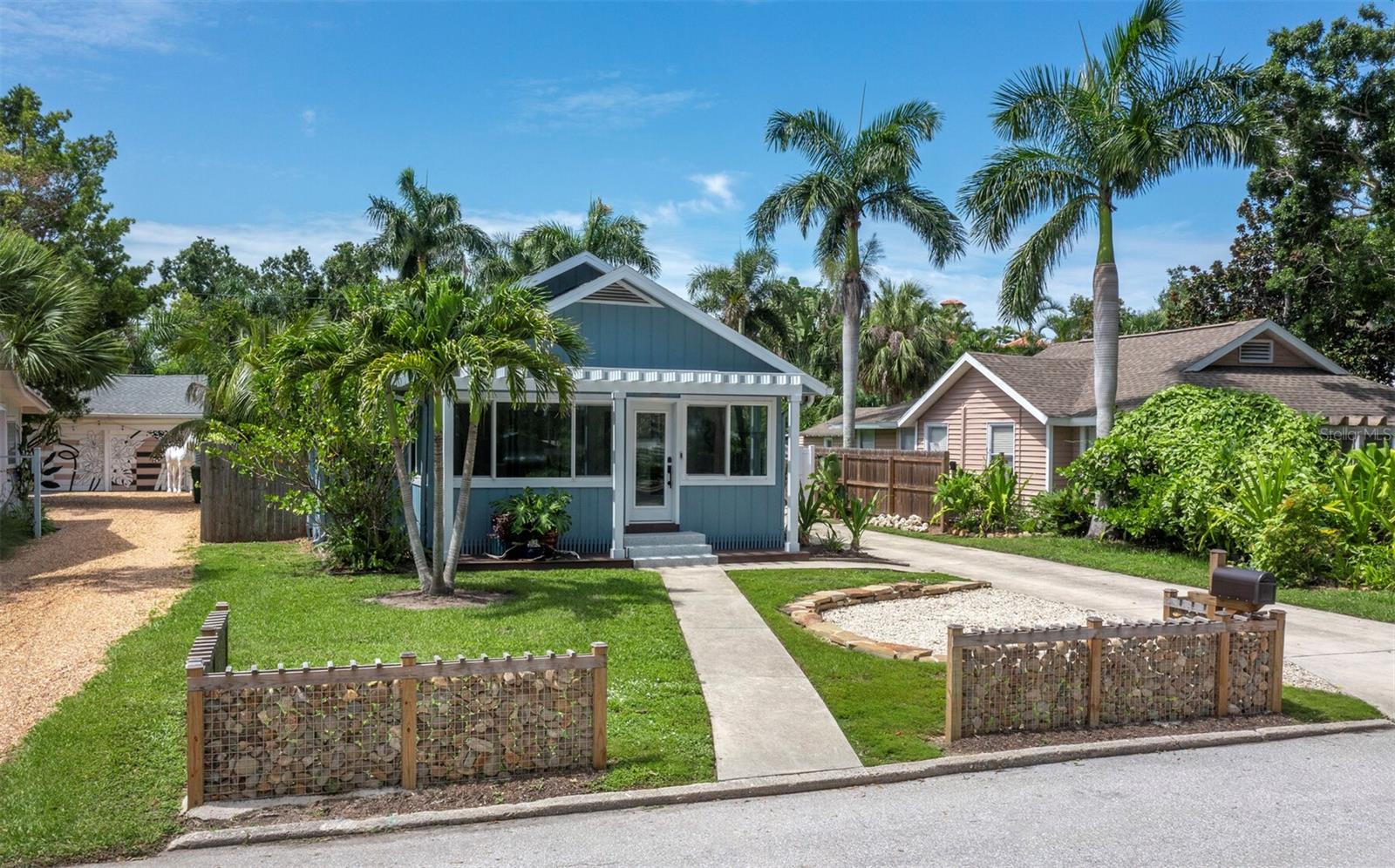 1744 Irving St, Sarasota, FL 34236