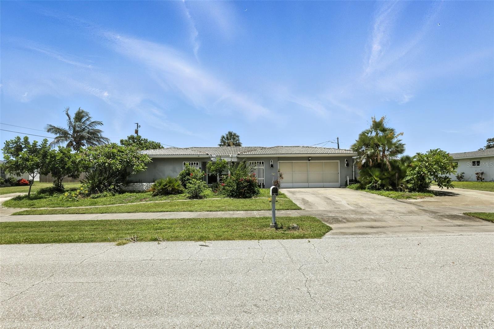 326 Mann Ave Se, Port Charlotte, FL 33952