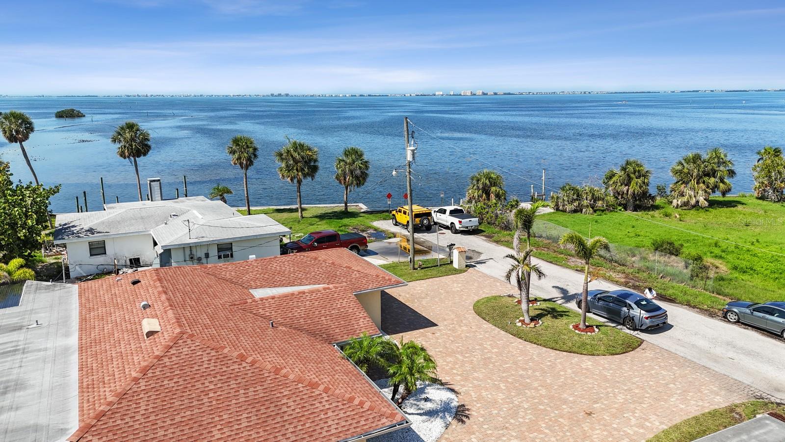 6917 22nd St W, Bradenton, FL 34207