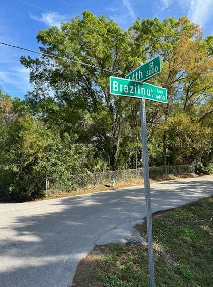 Brazilnut Ave, Sarasota, FL 34234