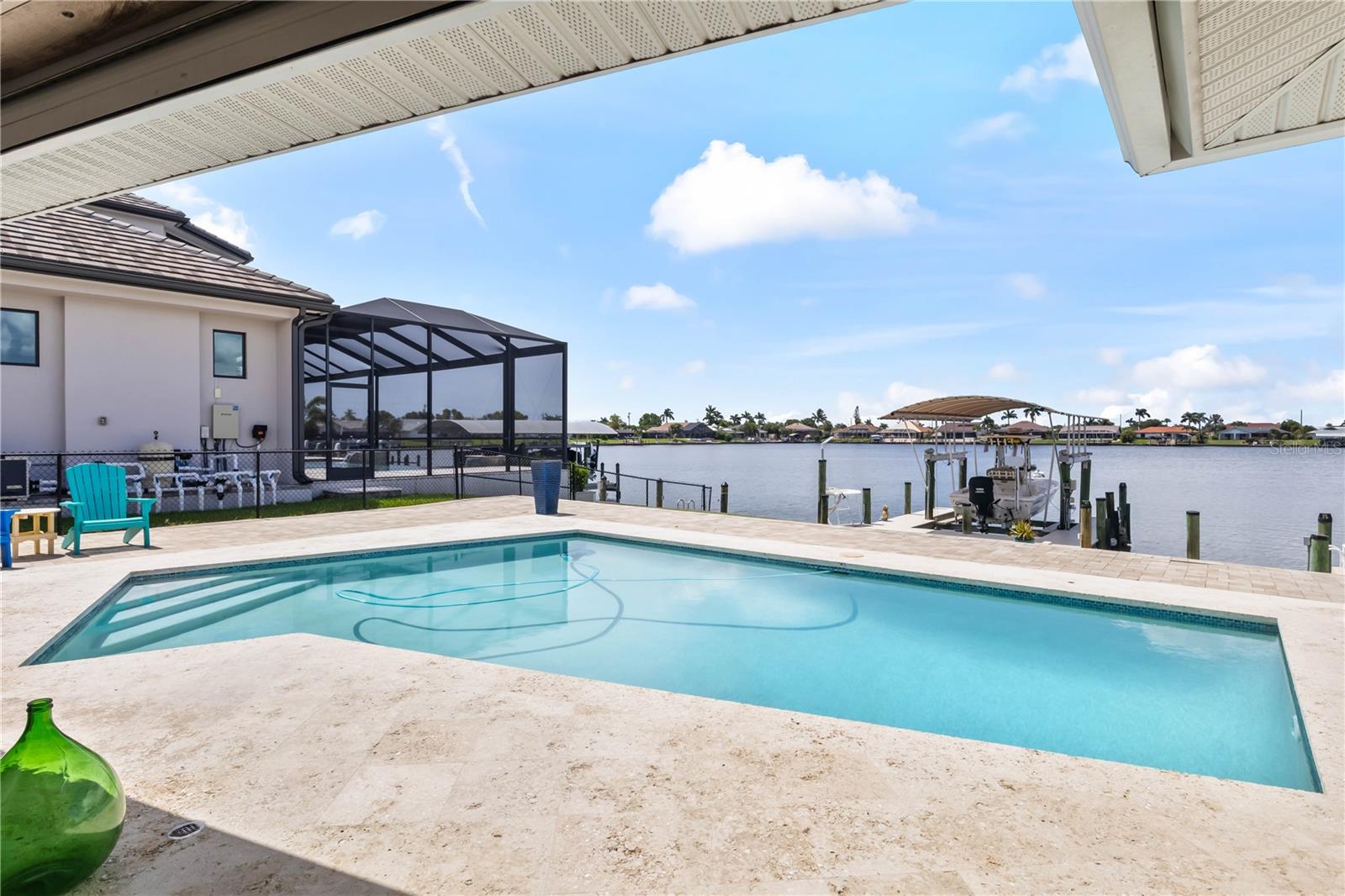 617 Sw 51st Ter, Cape Coral, FL 33914