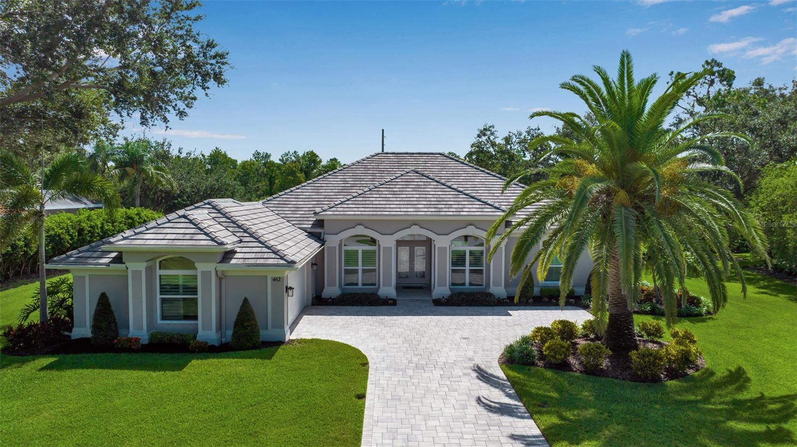 462 E Macewen Dr, Osprey, FL 34229