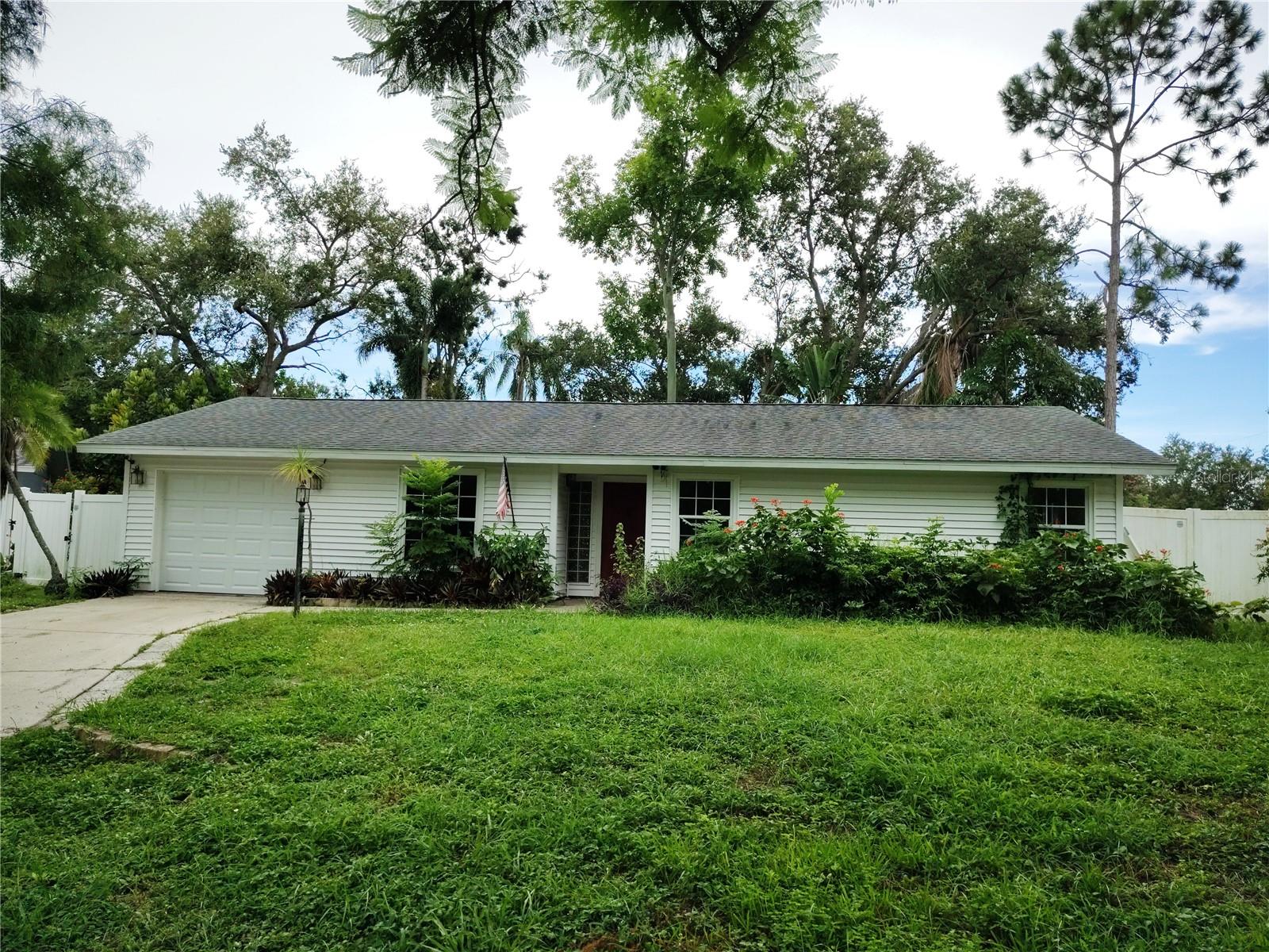 3226 Patton St, Sarasota, FL 34235