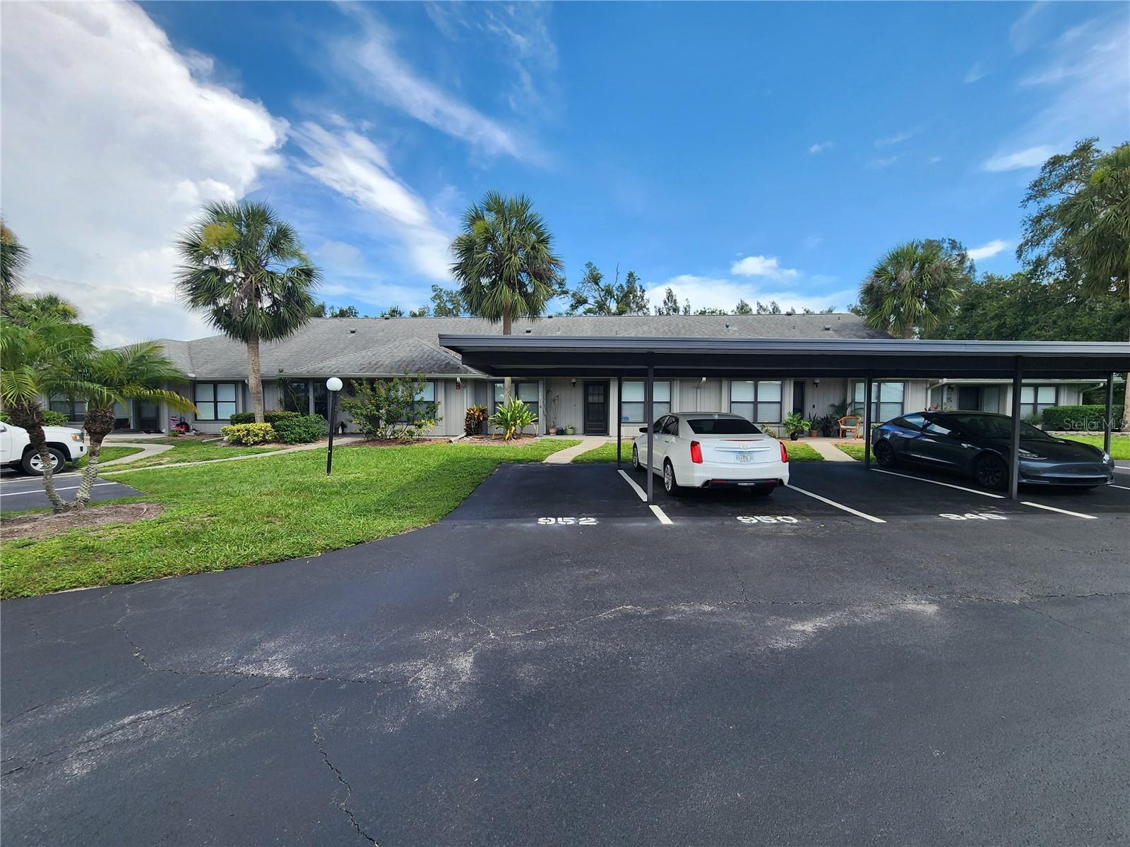948 N Beneva Rd #V25, Sarasota, FL 34232
