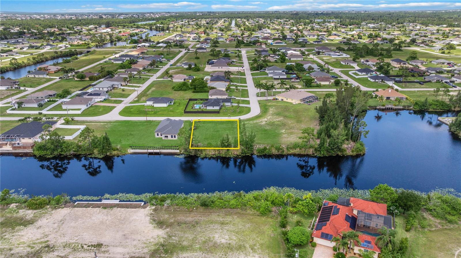2549 Nw 22nd Pl, Cape Coral, FL 33993