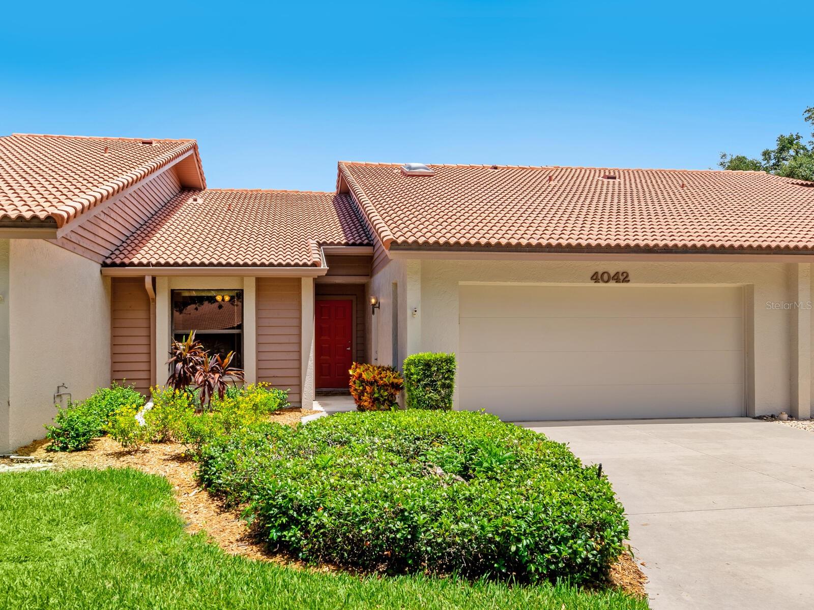 4042 Wilshire Cir E #151, Sarasota, FL 34238