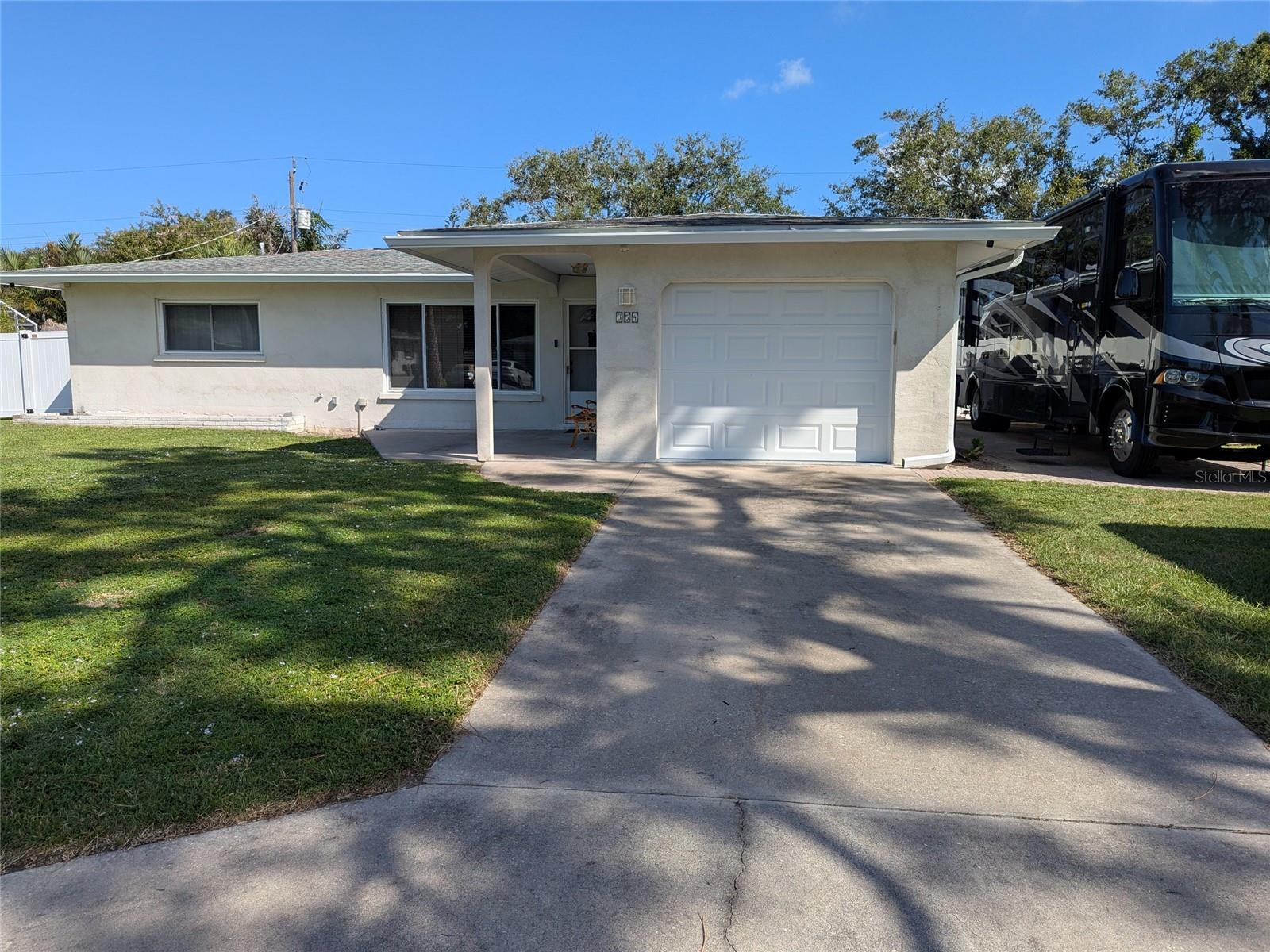 354 Burke Rd, Venice, FL 34293
