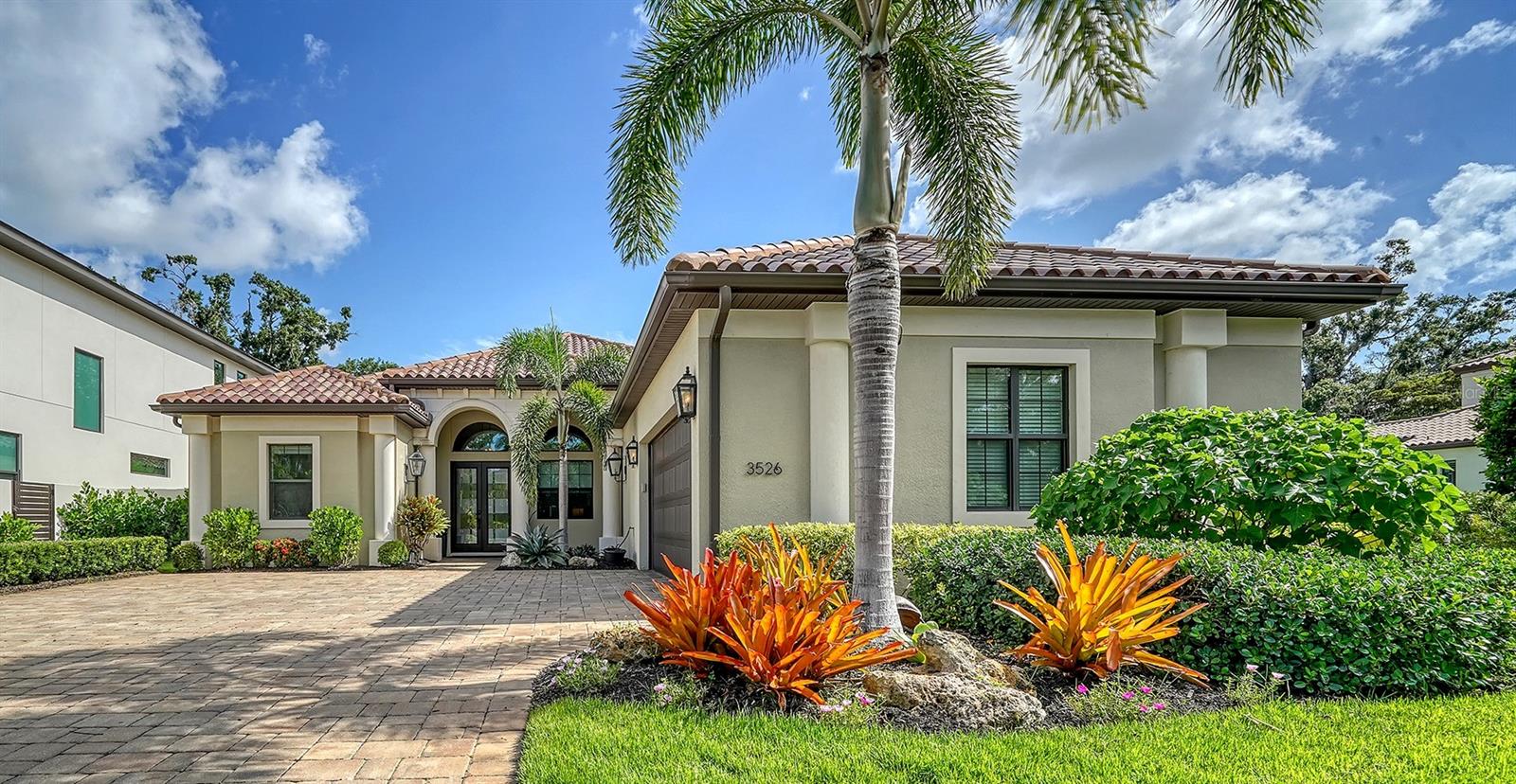 3526 Trebor Ln, Sarasota, FL 34235