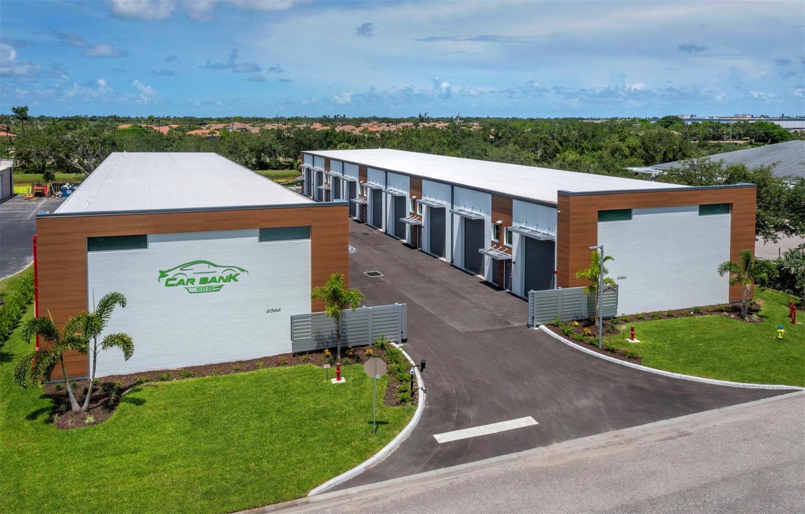 6566 Palmer Park Cir #6, Sarasota, FL 34238