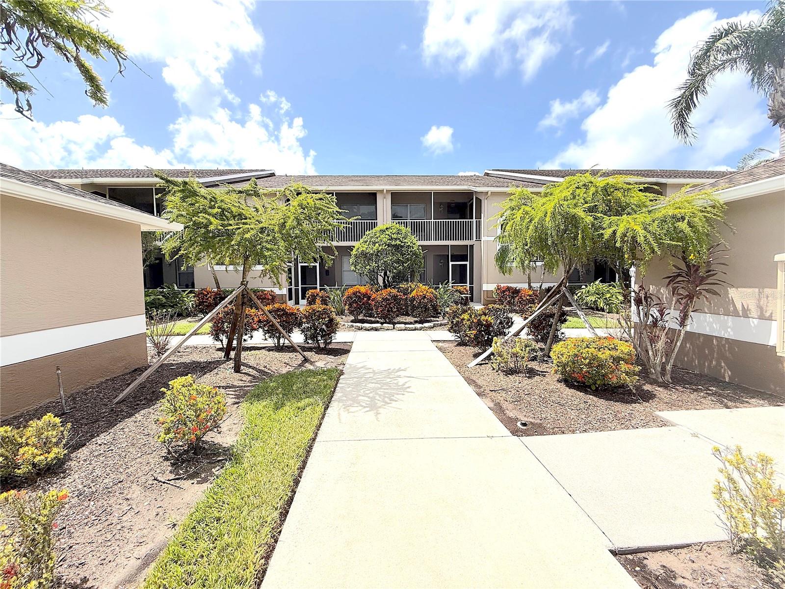 5330 Hyland Hills Ave #2314, Sarasota, FL 34241