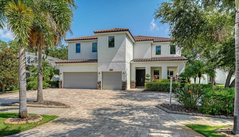 1583 Hansen St, Sarasota, FL 34231