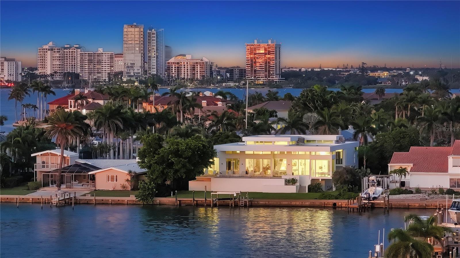 310 Bird Key Dr, Sarasota, FL 34236