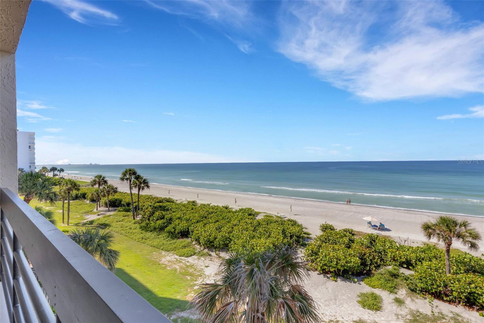 1055 Gulf Of Mexico Dr #305, Longboat Key, FL 34228