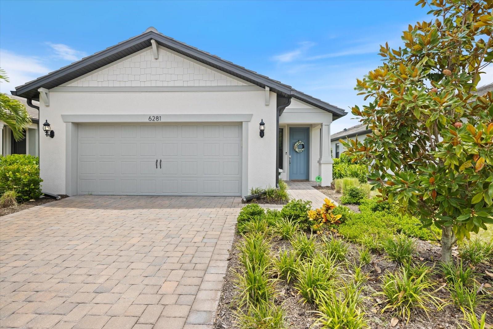 6281 Winding Pine Dr, Nokomis, FL 34275