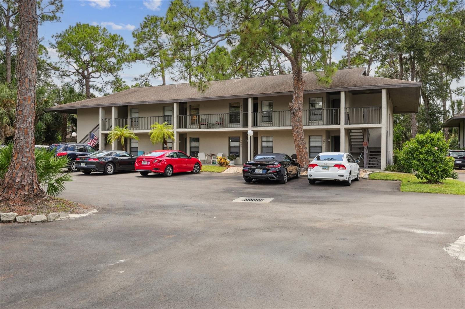 3047 Quail Holw #3047, Sarasota, FL 34235