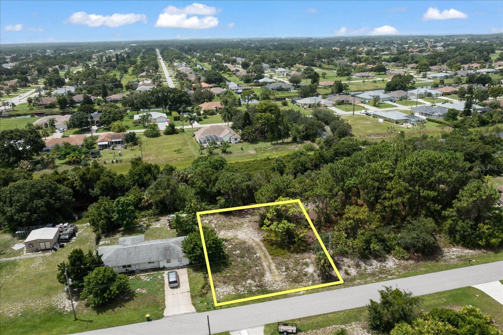 10485 Greenway Ave, Englewood, FL 34224