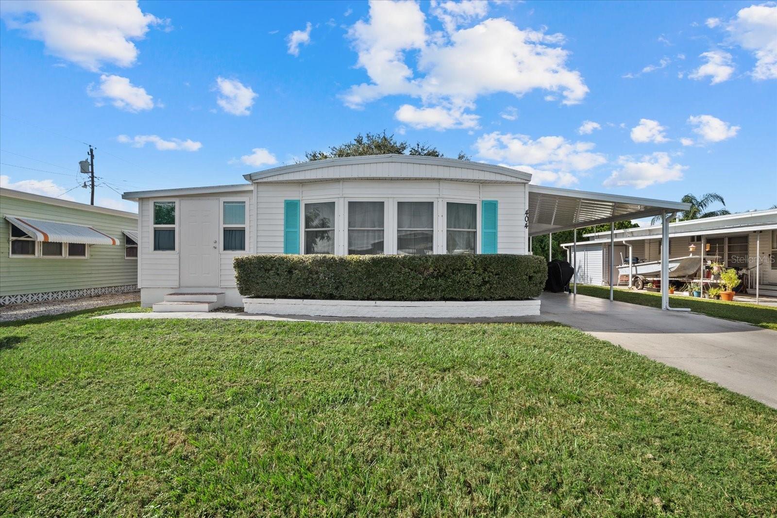 404 49th Avenue Dr W, Bradenton, FL 34207